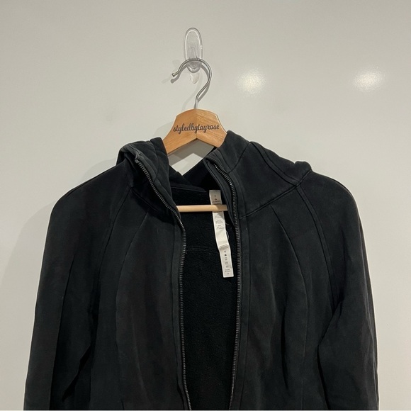Lululemon Scuba Hoodie *Light Cotton Fleece Sweatshirt 
Black - Picture 7 of 10
